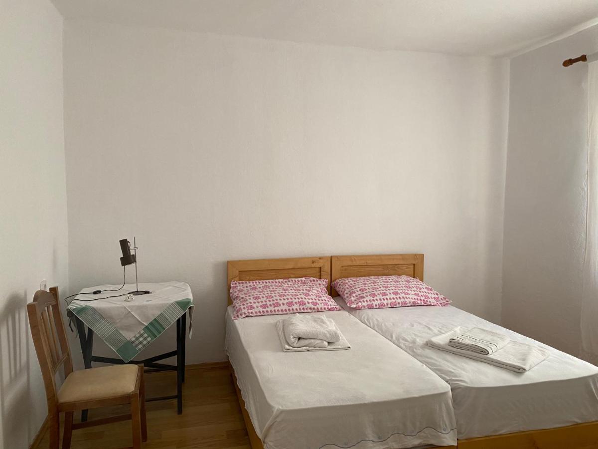 Rupa Guest House Camping Shkodër Eksteriør bilde