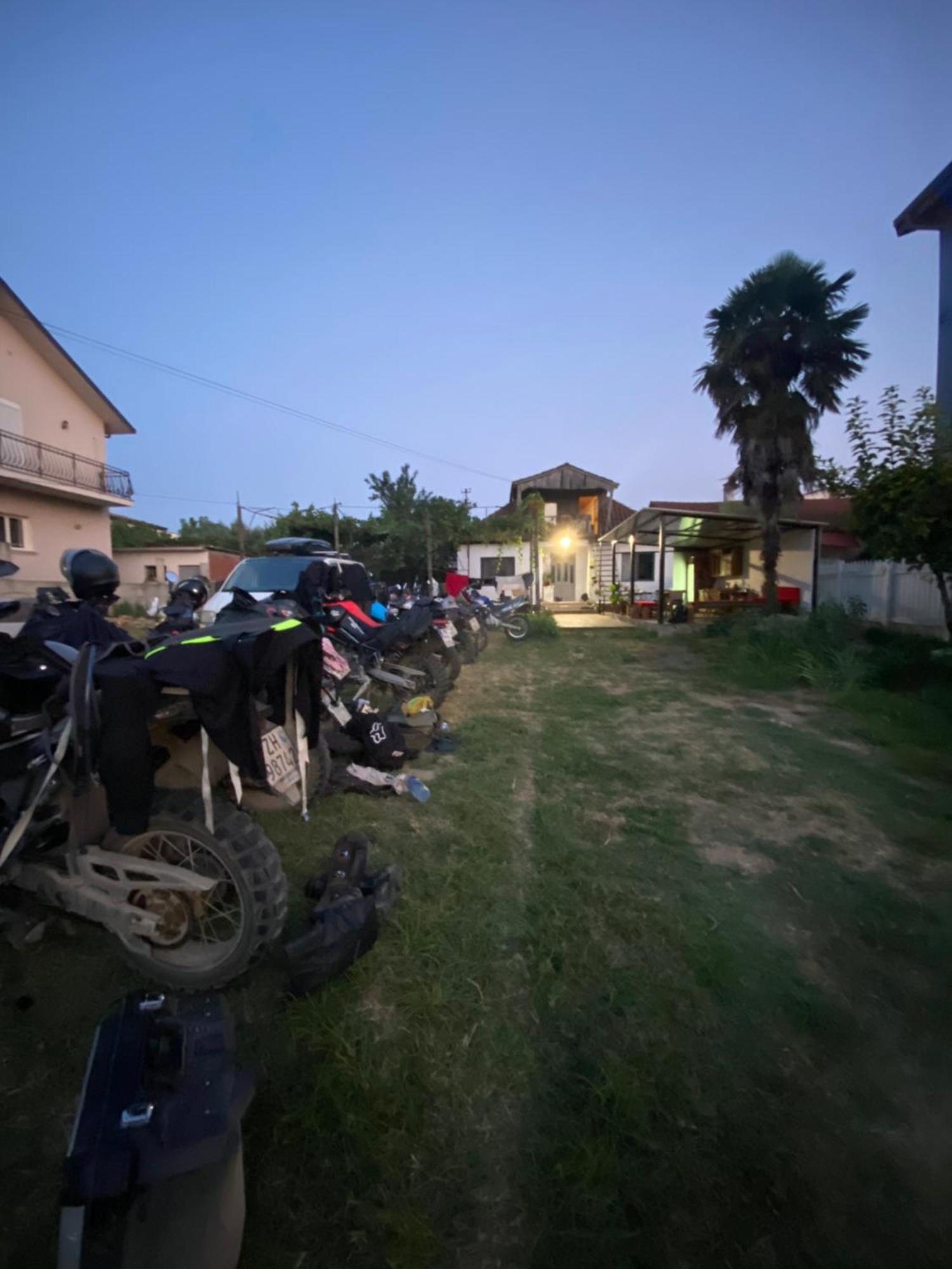 Rupa Guest House Camping Shkodër Eksteriør bilde